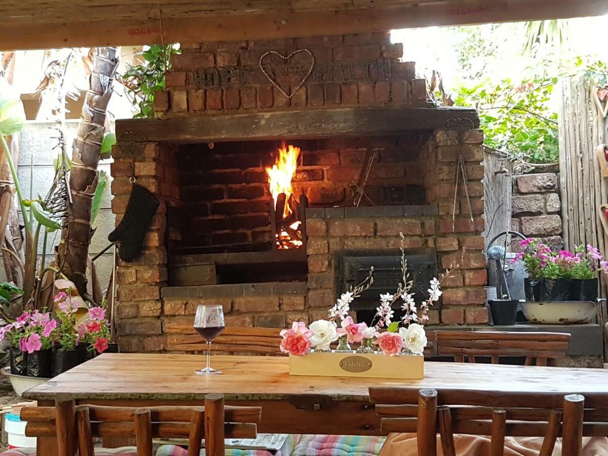 Protea Cottage จอร์จ ภายนอก รูปภาพ