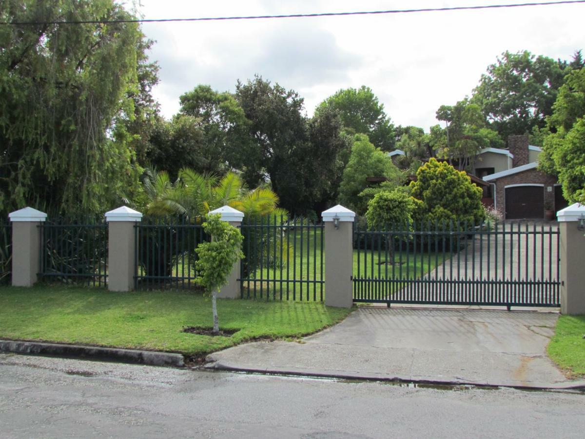 Protea Cottage จอร์จ ภายนอก รูปภาพ